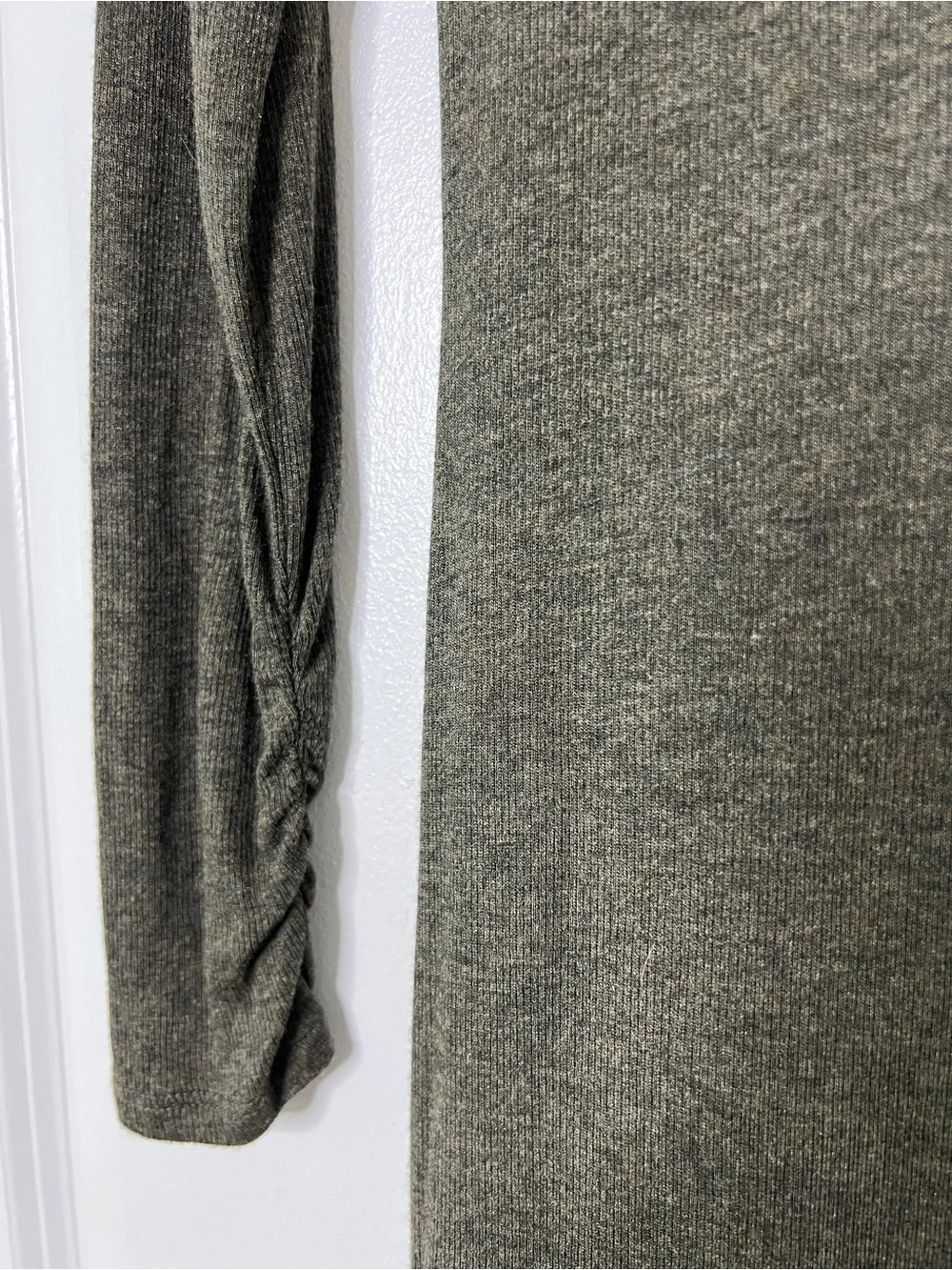 Gap CozyRib Olive Heather Long Sleeve Midi Dress Soft Stretchy Minimalist Small
